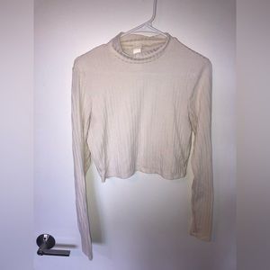H&M Cropped Long Sleeve Turtleneck